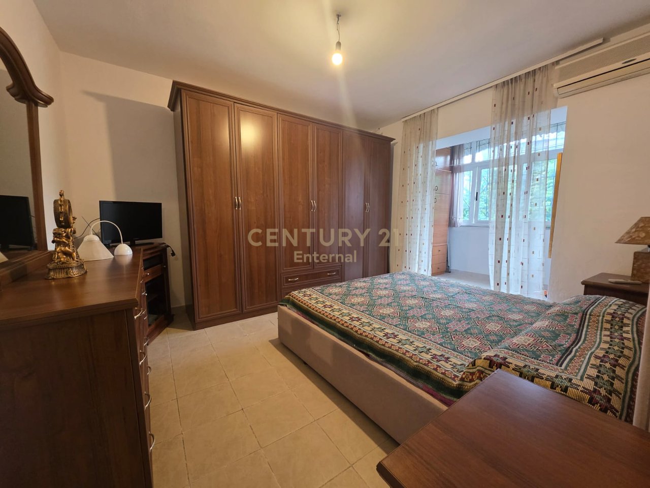 1+1 Apartment for Rent in the Brryli Area