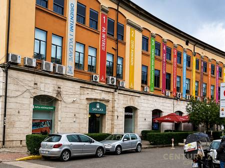 Zyra me Qira në Bllokun e Ambasadave, Rruga e Kavajës