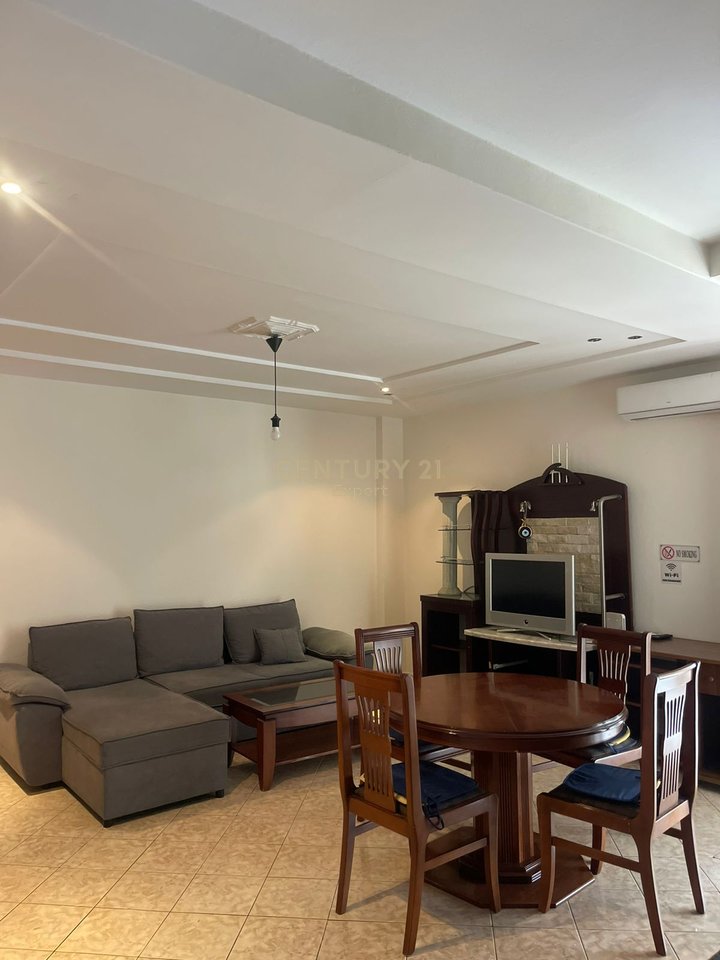 Apartment for Rent 2+1 – Zogu i Zi