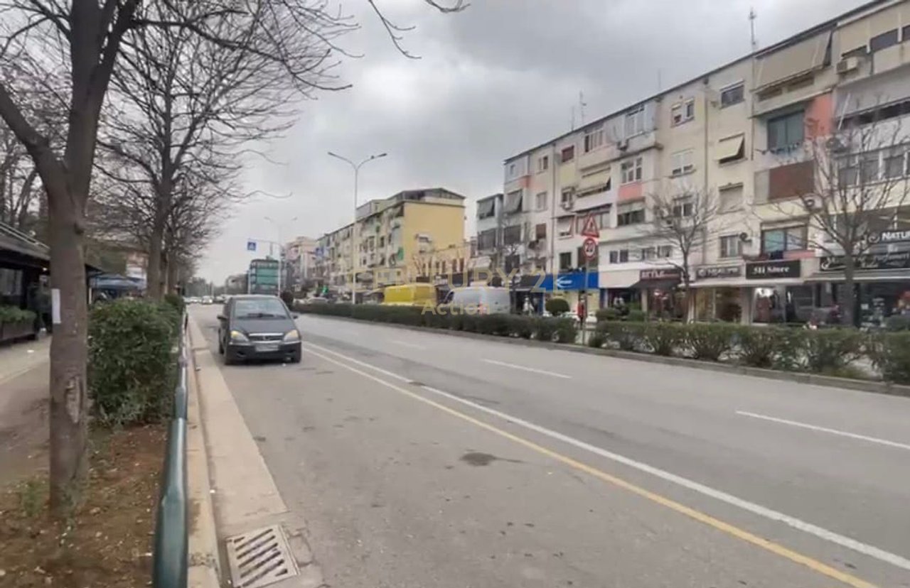 🏢 SHESIM DYQAN – RRUGA MUHAMET GJOLLESHA!