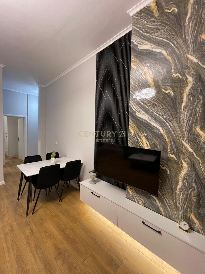 Shesim Apartament 1+1 | Pranë Restorant Freskut