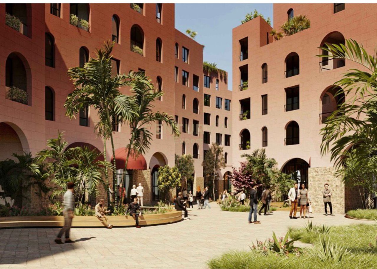 SHITET  GODINË HOTELI TEK PORTI SARANDË