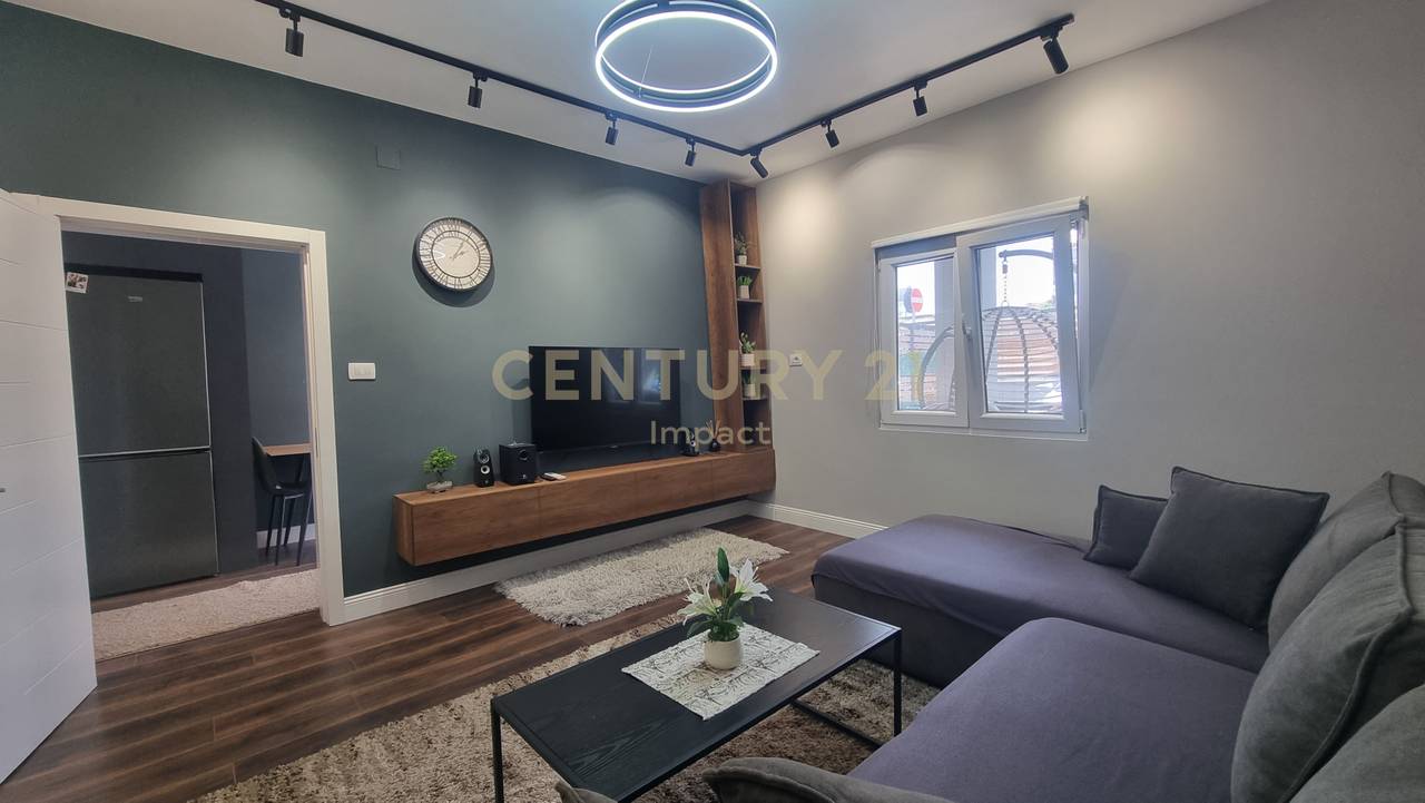 Vilë 1+1 Për Shitje në Don Bosco, Tiranë - 175,000€ !