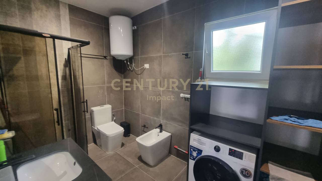 Vilë 1+1 Për Shitje në Don Bosco, Tiranë - 175,000€ !