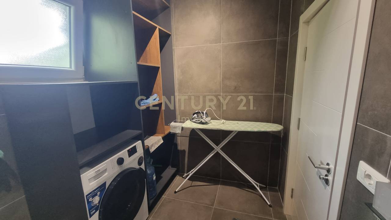 Vilë 1+1 Për Shitje në Don Bosco, Tiranë - 175,000€ !