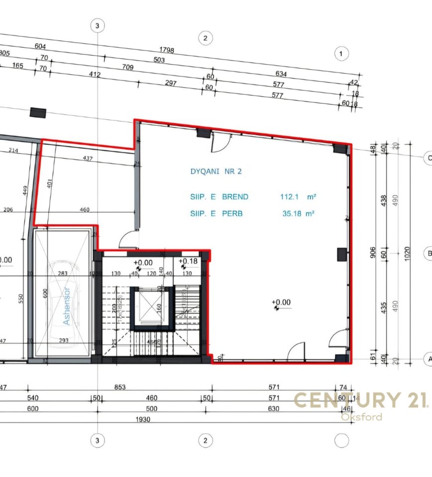 SHITET AMBJENT COMERCIAL/ LOFT TE SHKOLLA KUQE , RRUGE KRYESORE