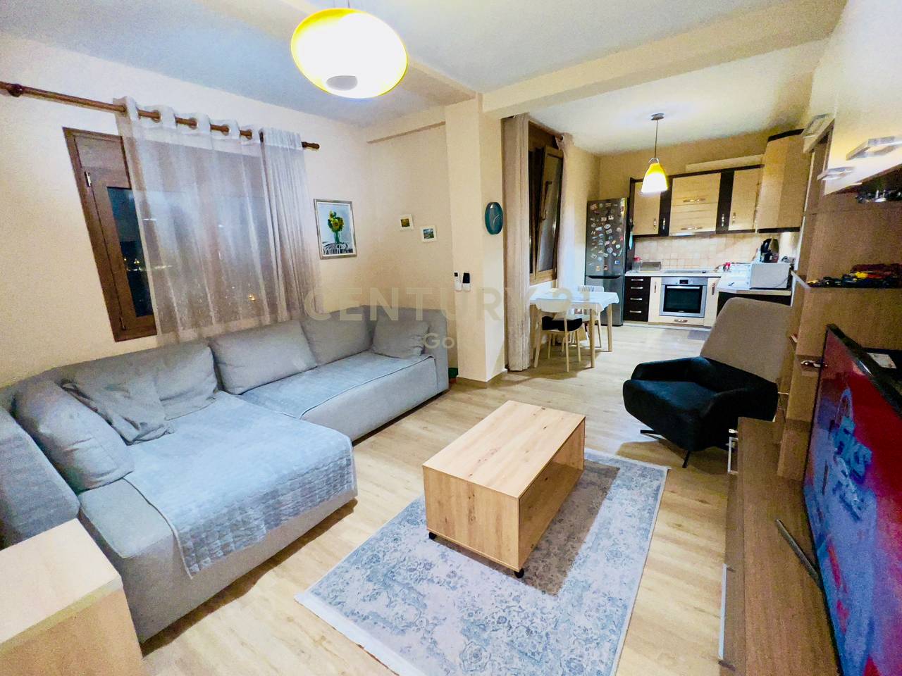 Apartament 1+1 tek Rruga Kavajes!