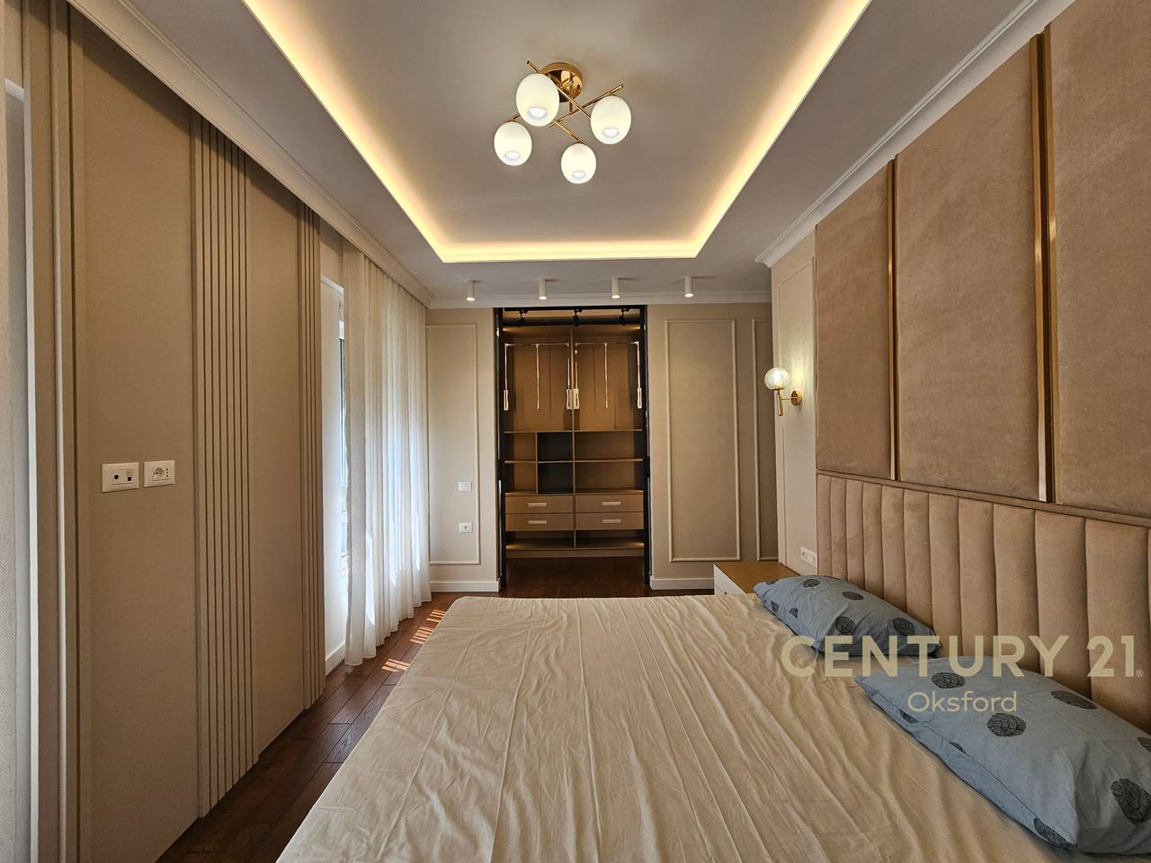 FOR RENT 3+1+2 APARTMENT + PARKING NEAR THE DRY LAKE FZ!