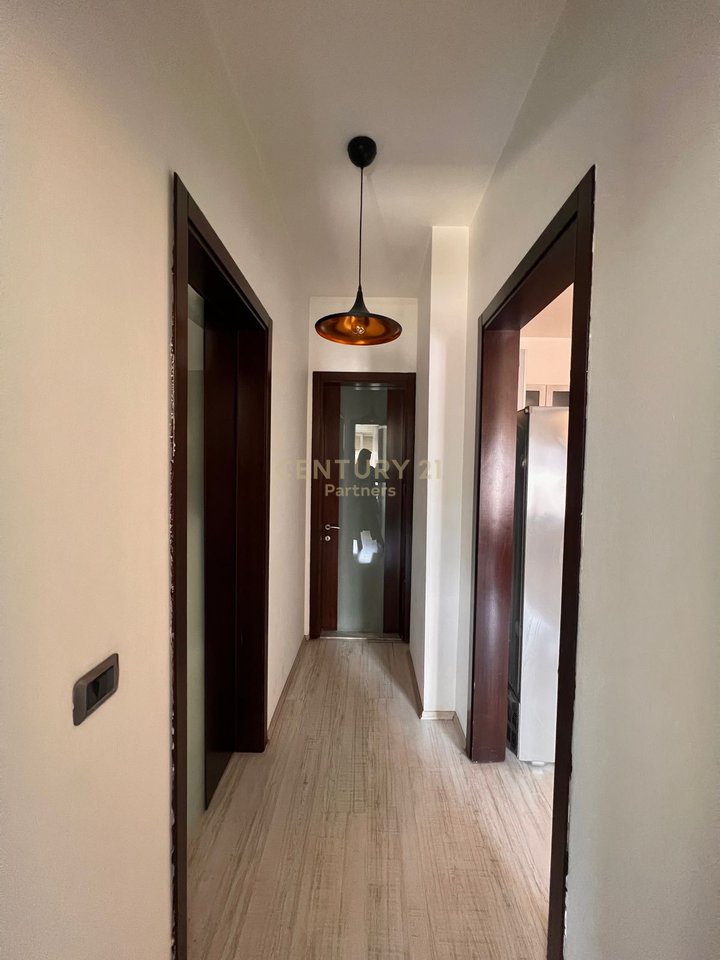 APARTAMENT 2+1 ME QIRA PERBALL DEIORGJIT