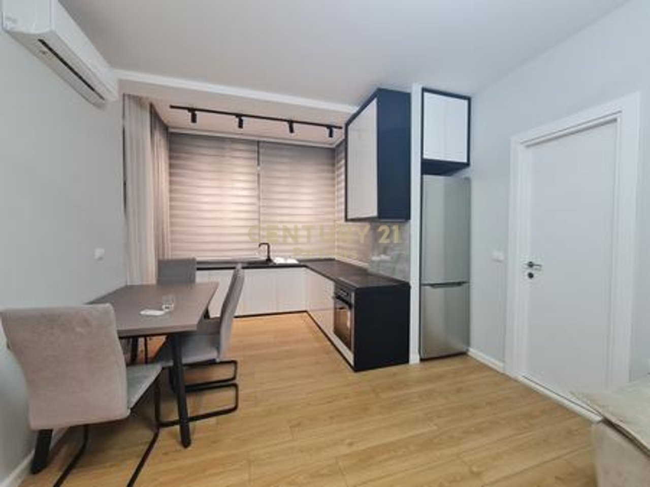 APPARTAMENTO 1+1 IN AFFITTO IN VIA DRITAN HOXHA, VICINO AL COMPLESSO AURA