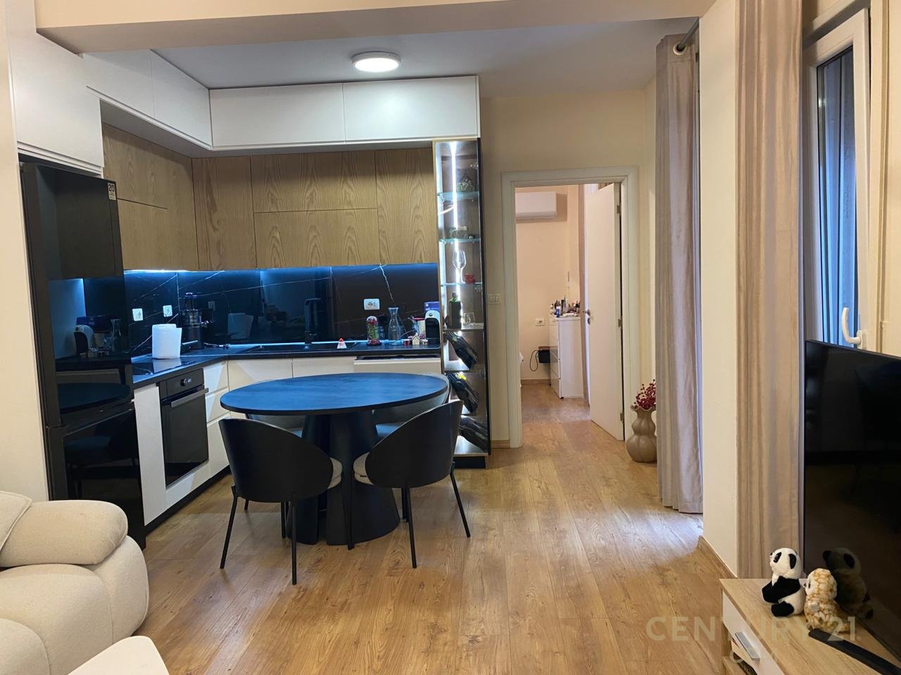 EKSKLUZIVE ! TEK KODRA E DIELLIT 2 SHESIM SUPER APARTAMENT 1+1