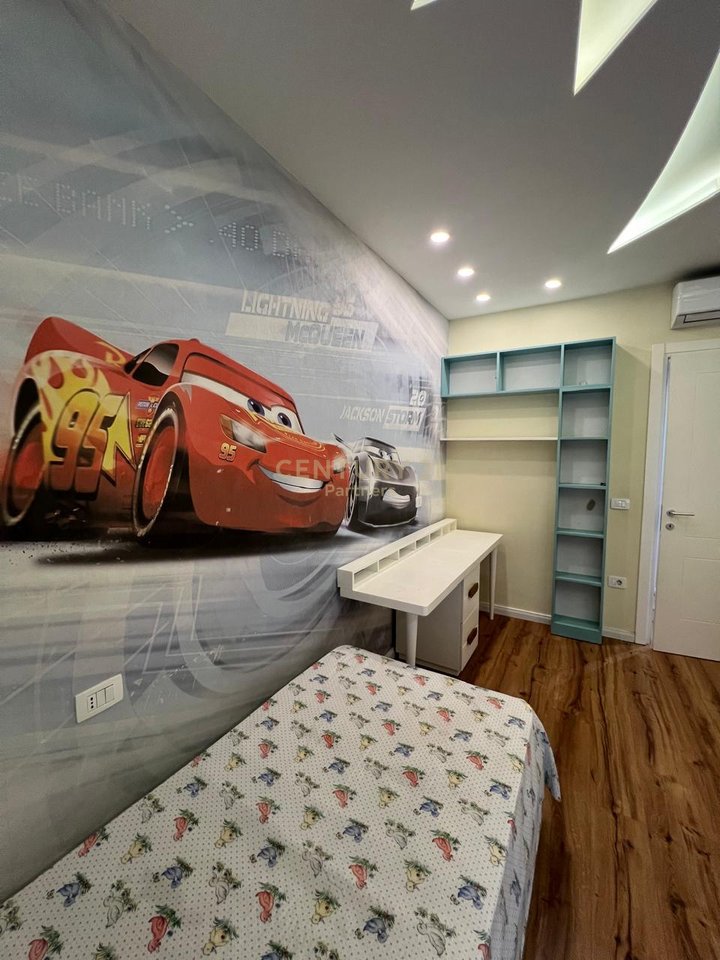 Appartamento 2+1 in Affitto nel Complesso Delijorgji, Tirana - 1100€ | 115 m²