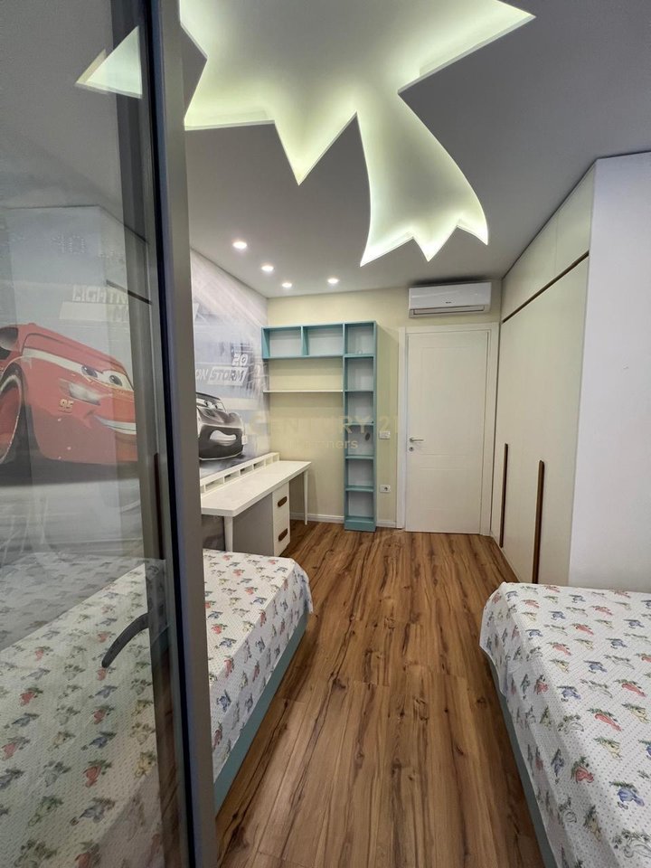 Appartamento 2+1 in Affitto nel Complesso Delijorgji, Tirana - 1100€ | 115 m²