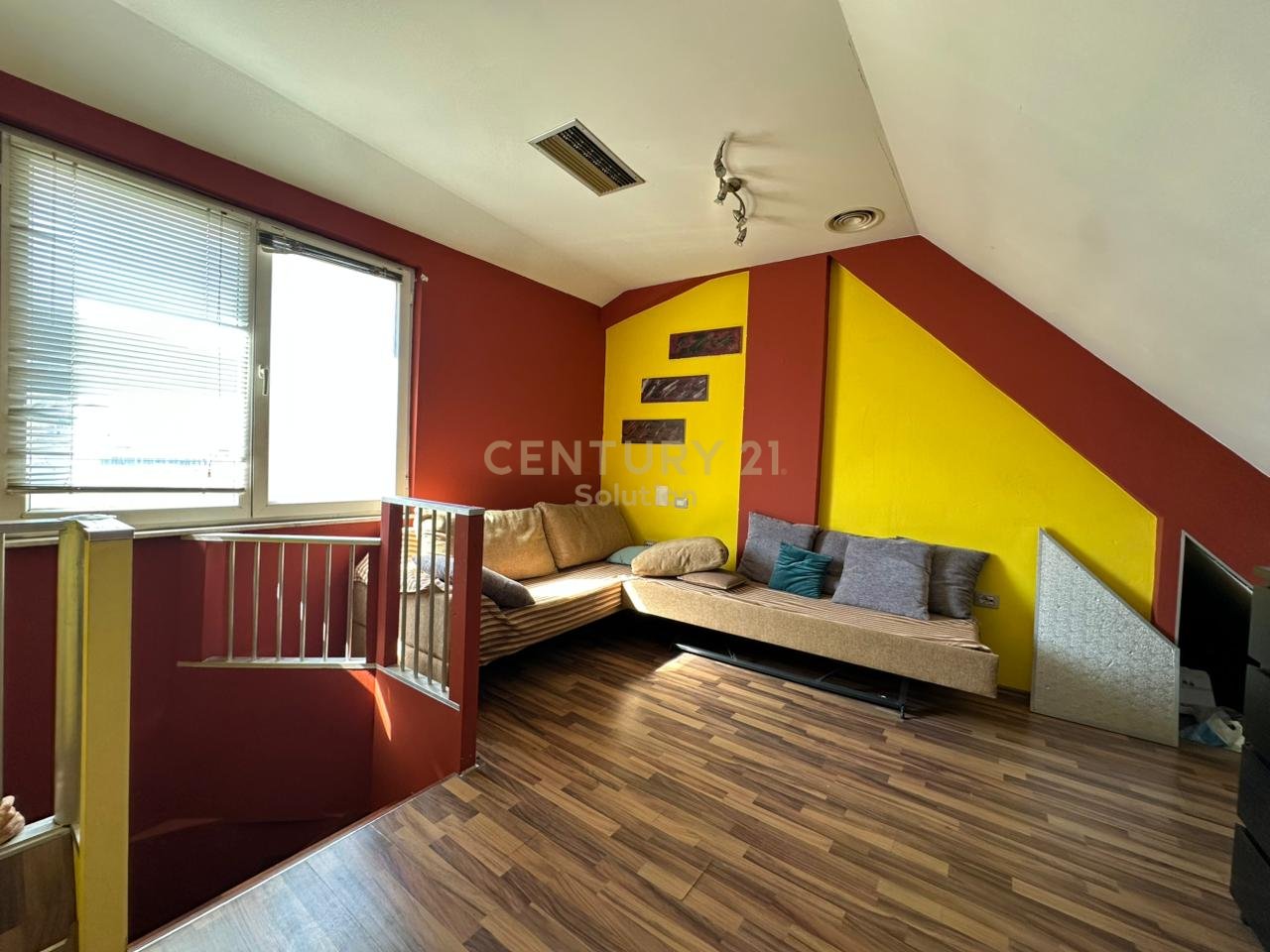 DUPLEX PER SHITJE TEK KODRA E DIELLIT 1 !