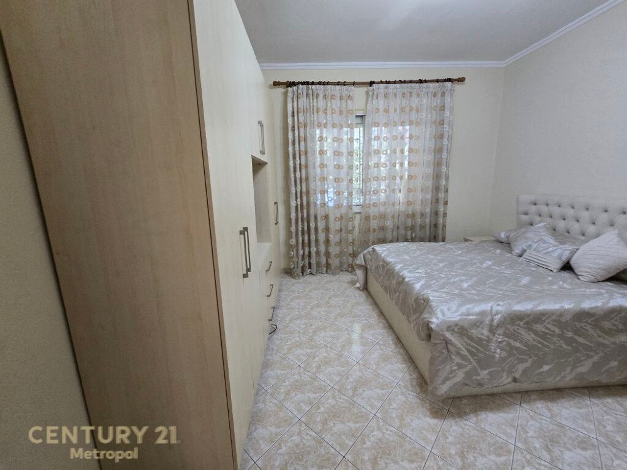 WE ARE GIVING A PRIVATE ONE-STOREY 3+1+2 HOUSE FOR RENT NEAR MYSLYM SHYRIT!