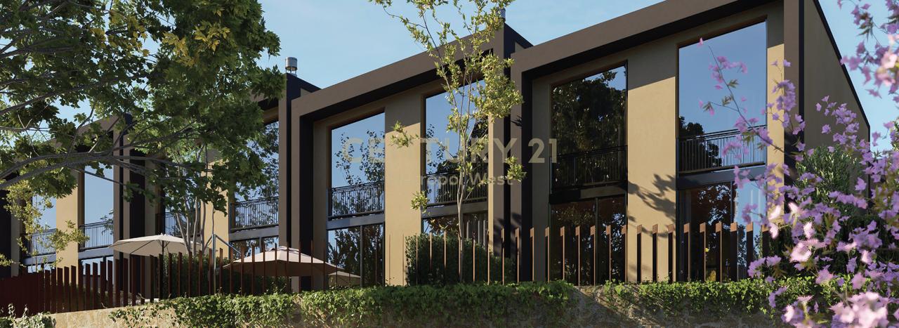Villa a schiera in vendita a SeeHëna Residence - Mjull Bathore!