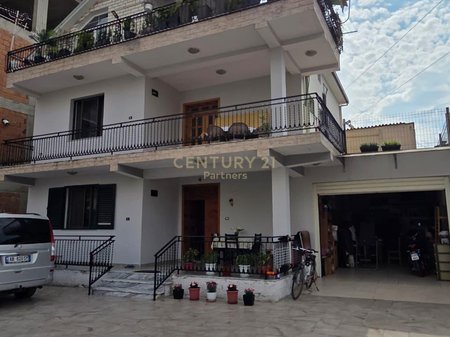 SHITET VILE PRANE BULEVARDIT TE RI