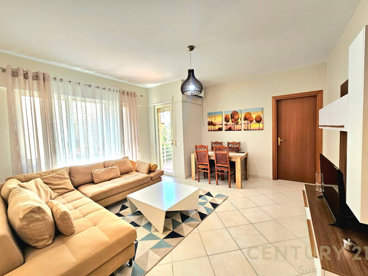 APARTAMENT 1+1 PER QIRA NE LIQENIN E THATE