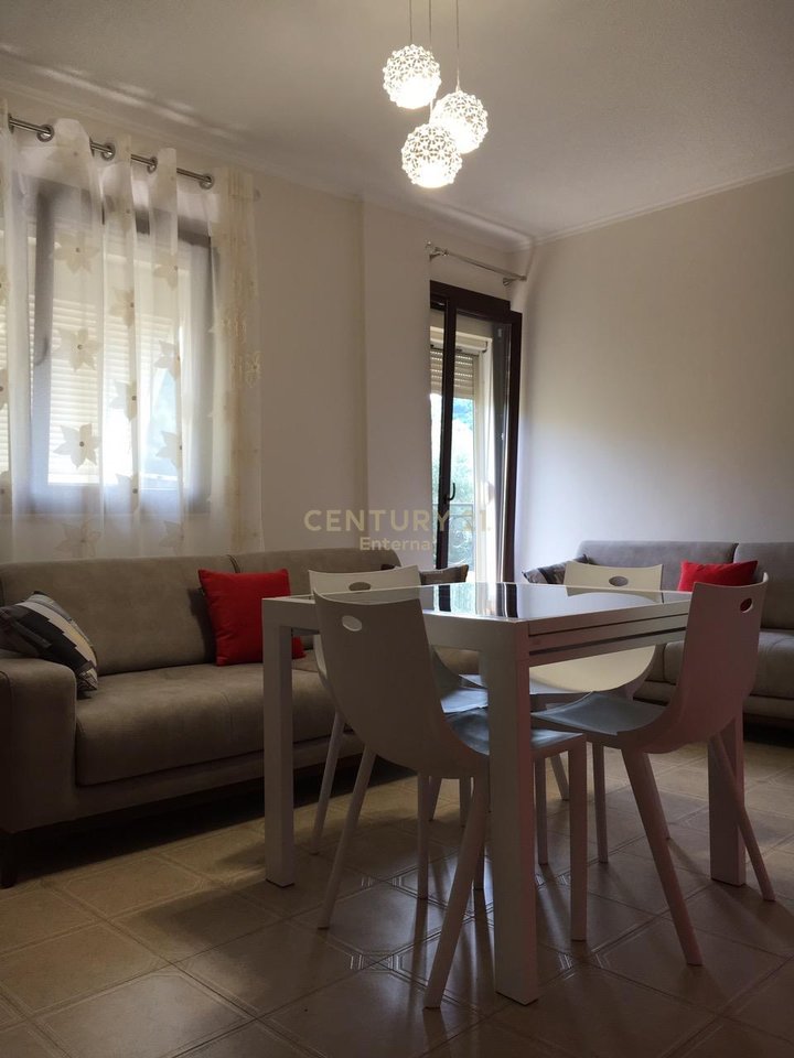 Apartament 1+1 me Qira tek Rruga Eduart Mano, Liqeni i Thate