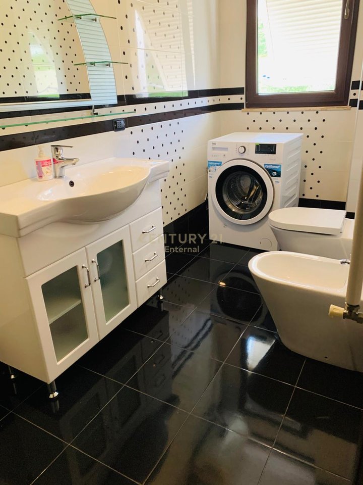 Apartament 1+1 me Qira tek Rruga Eduart Mano, Liqeni i Thate