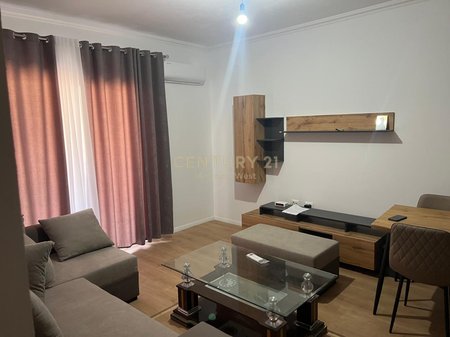 Appartamento 1+1 con Garage in Affitto – Bulevardi Blu, Kamëz, vicino a Rrethit të Ullirit