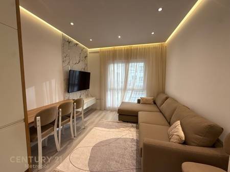 JEPET ME QIRA APARTAMENT 2+1+2, ZOGU I ZI!