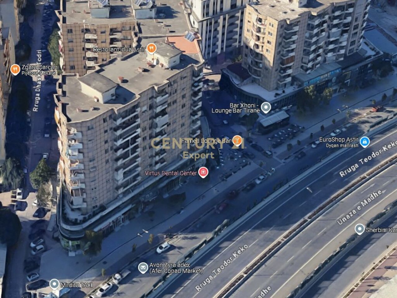 VENDIAMO UN'UNITÀ COMMERCIALE NELLA ZONA DI ASTIR!