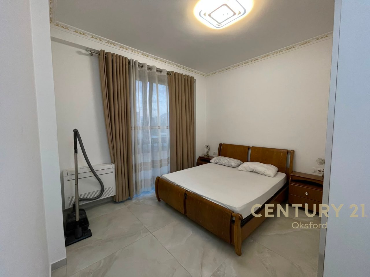 Jepet me qira apartament 2+1+2 te Ish Uzina Dinamo, përballë tregut.