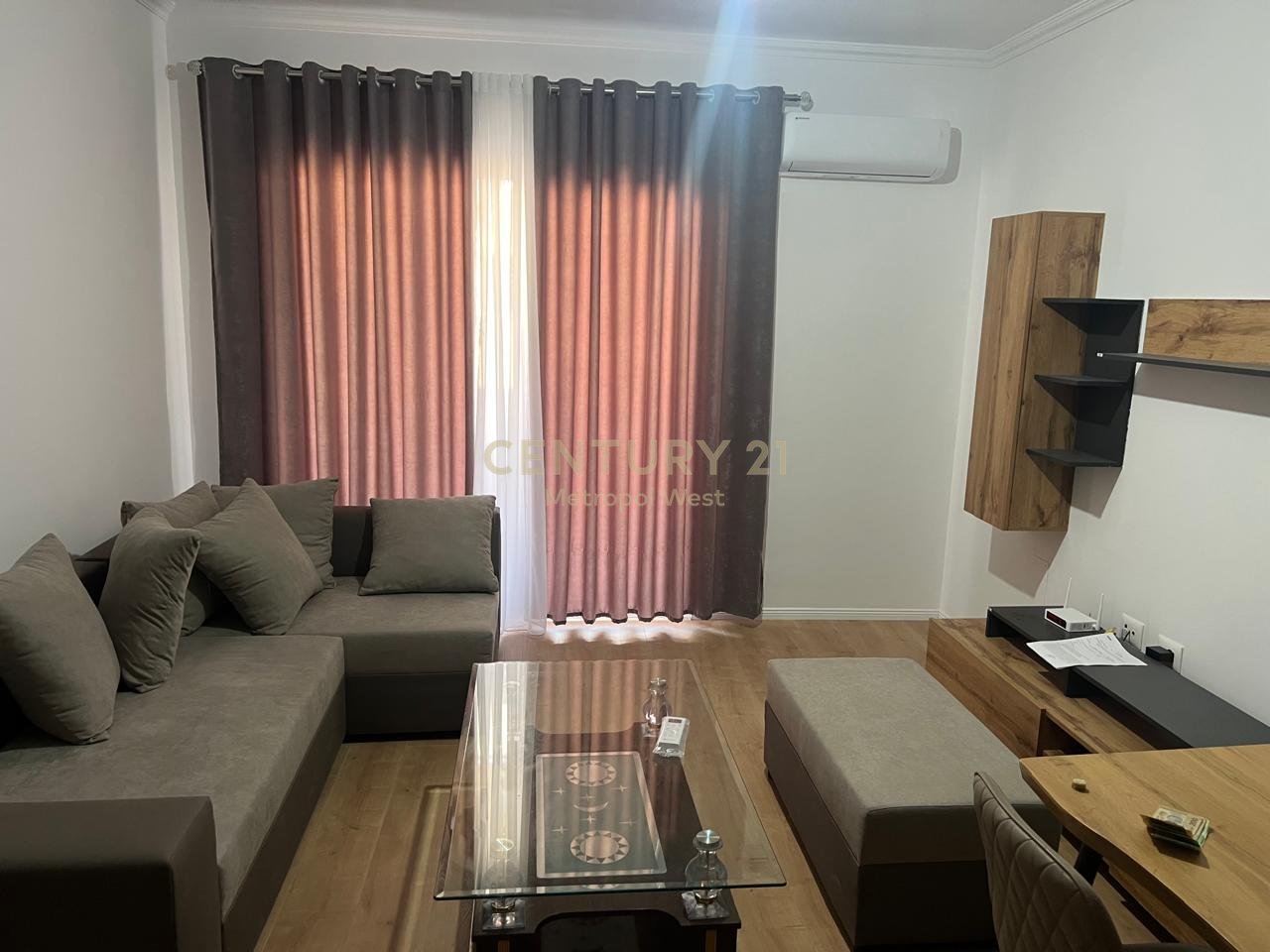 Appartamento 1+1 con Garage in Affitto – Bulevardi Blu, Kamëz, vicino a Rrethit të Ullirit