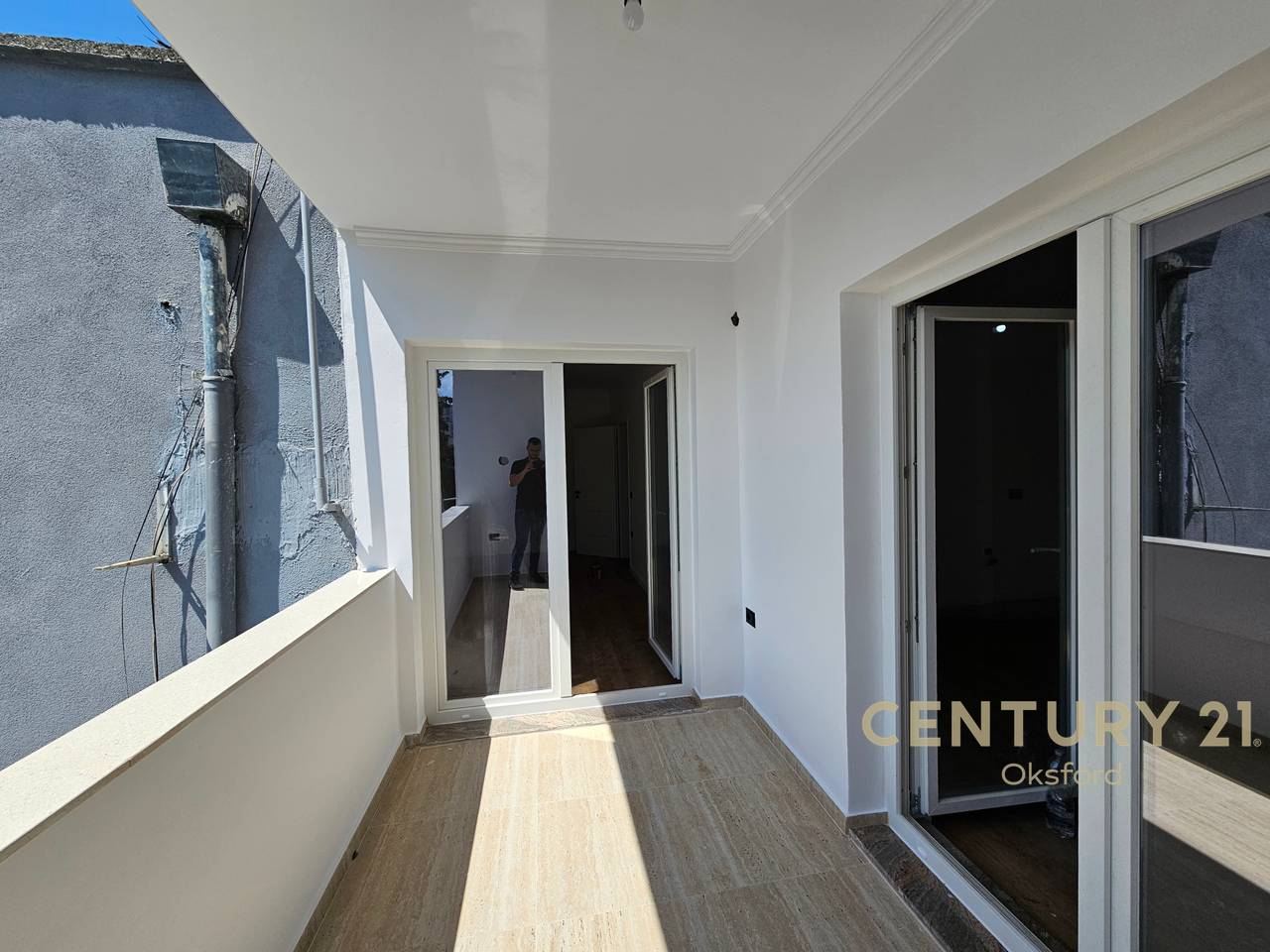 VENDESI APPARTAMENTO 1+1 A KOMUNA E PARISIT