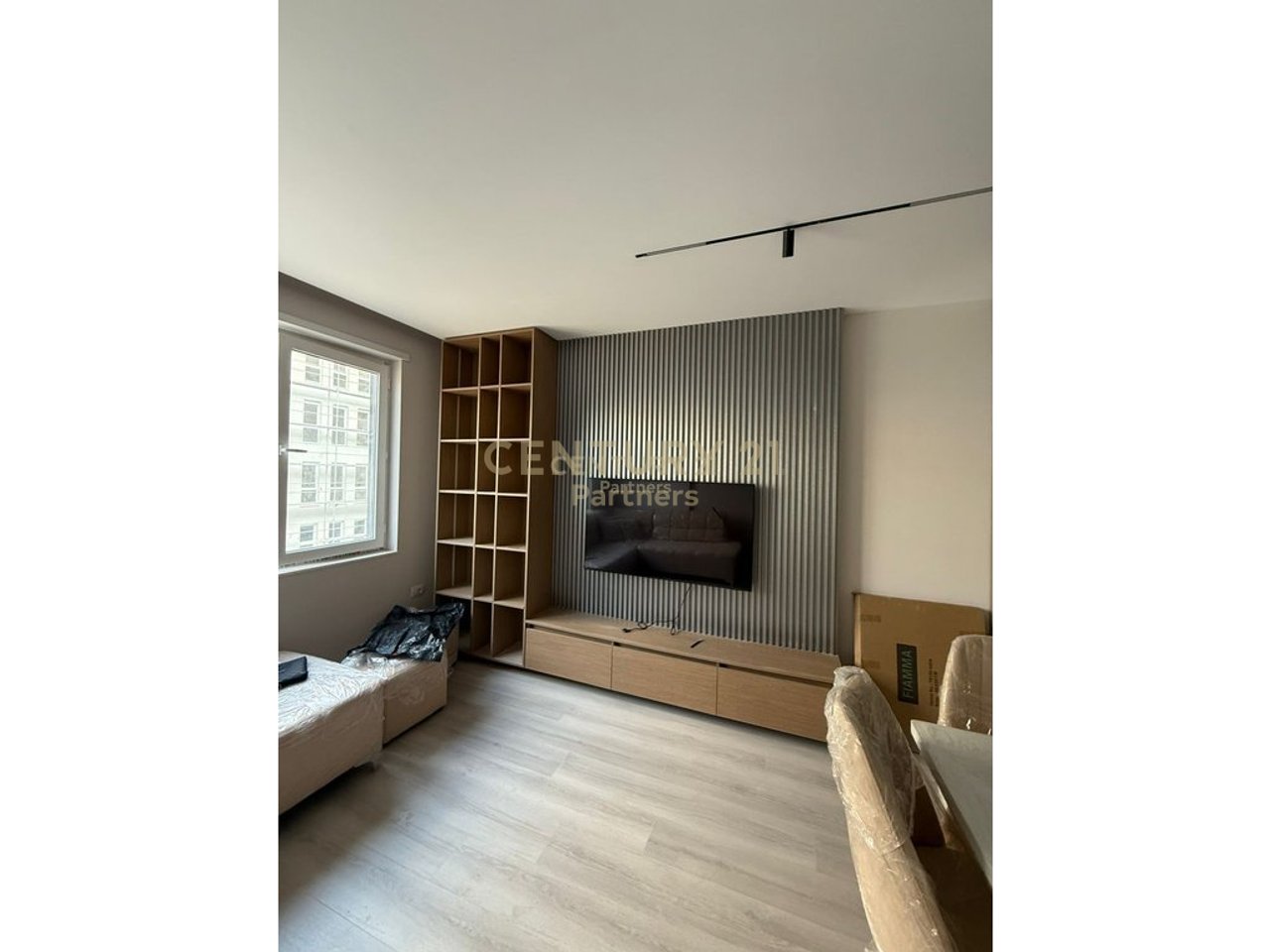 APPARTAMENTO 1+1 &amp; POSTO AUTO IN AFFITTO, UNIVERS CITY