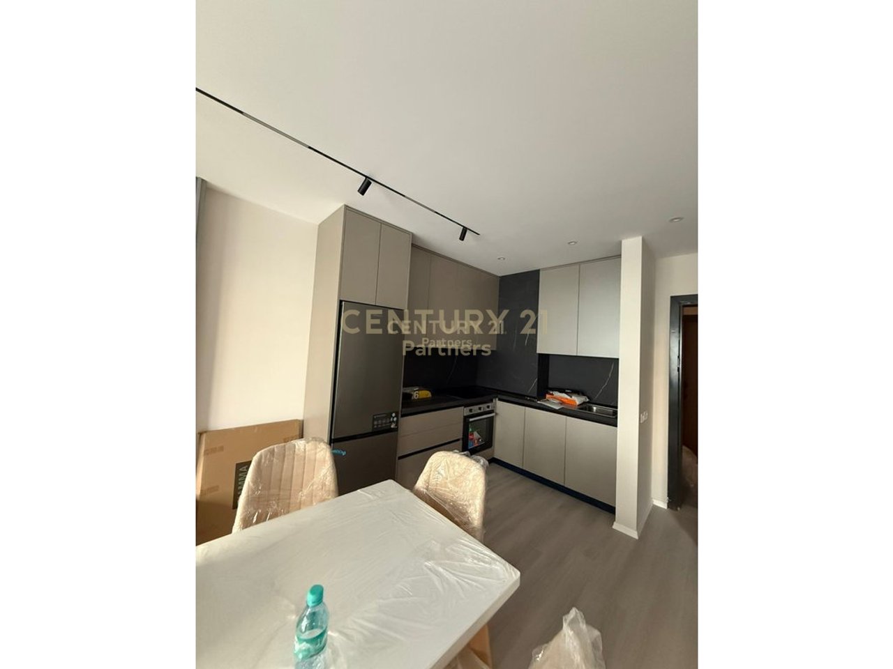 APPARTAMENTO 1+1 &amp; POSTO AUTO IN AFFITTO, UNIVERS CITY