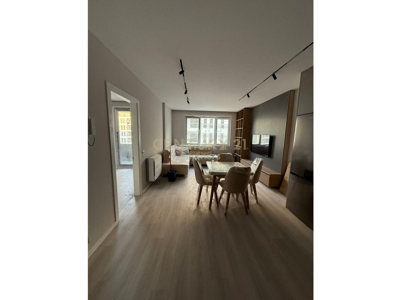 APPARTAMENTO 1+1 &amp; POSTO AUTO IN AFFITTO, UNIVERS CITY
