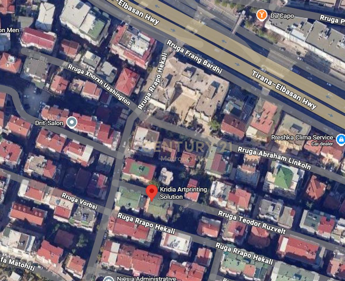 Affittasi Appartamento 2+1 – Komuna e Parisit, inizio di Via Rrapo Hekali