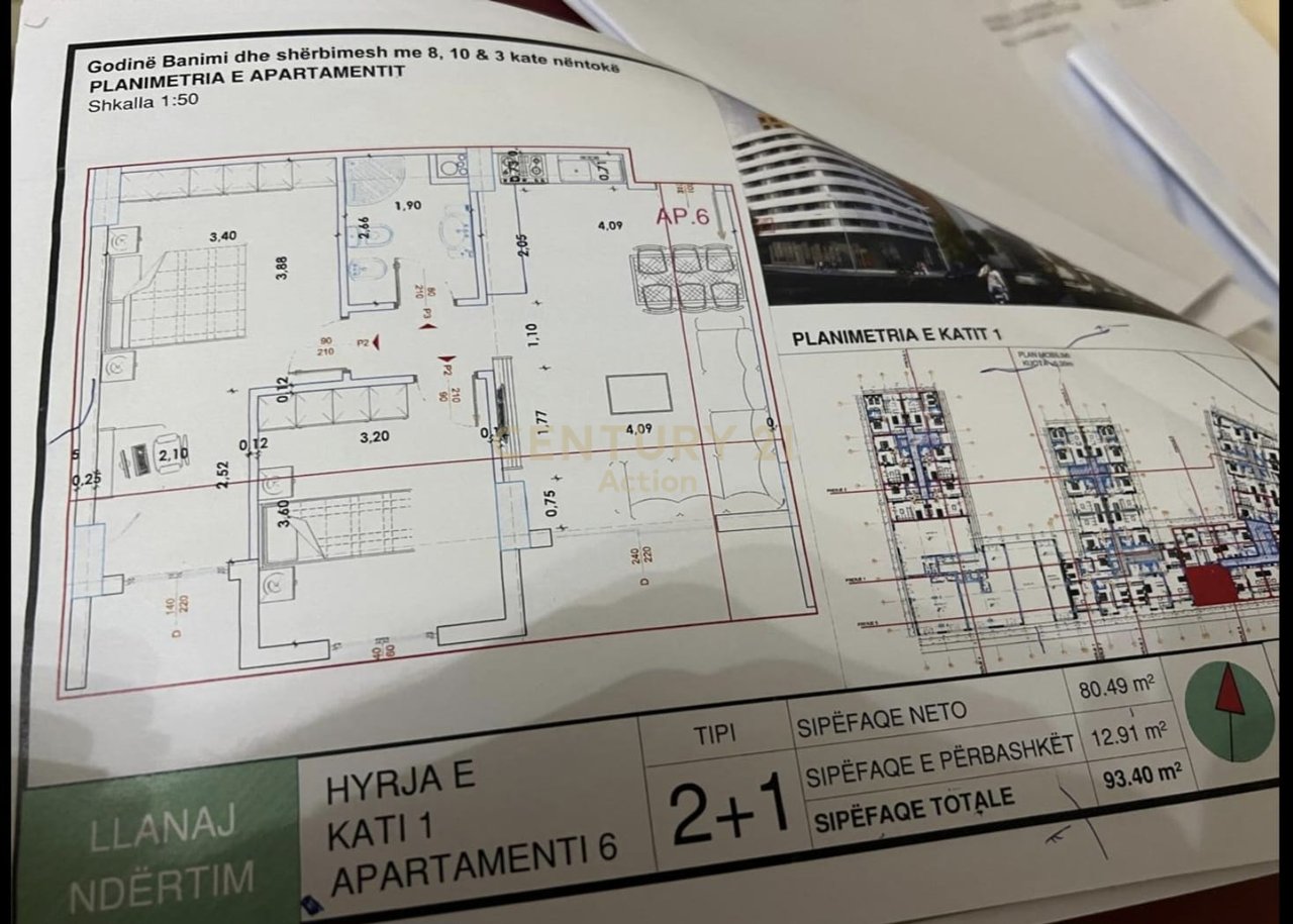 🏡 Shitet Apartament 2+1 në Yzberisht!
