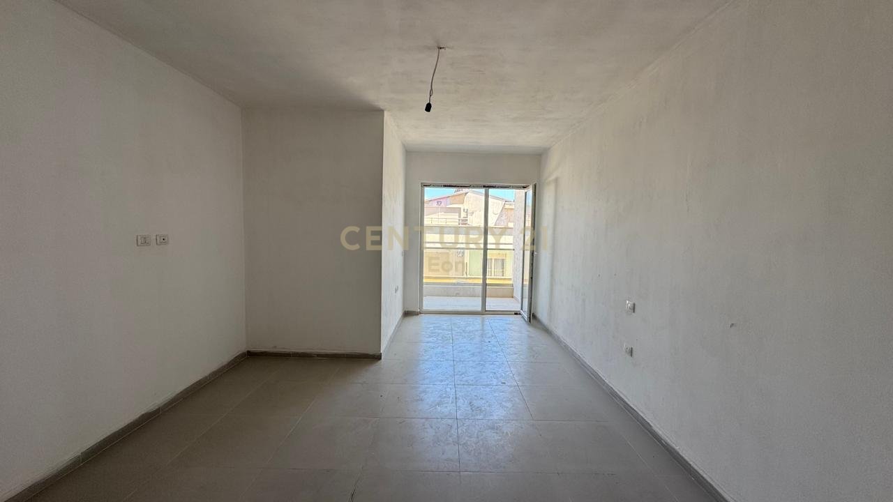 APARTMENT 2+1 + PARKING SPACE FOR SALE IN GOLEM, DURRES - BUILDING I 2025!