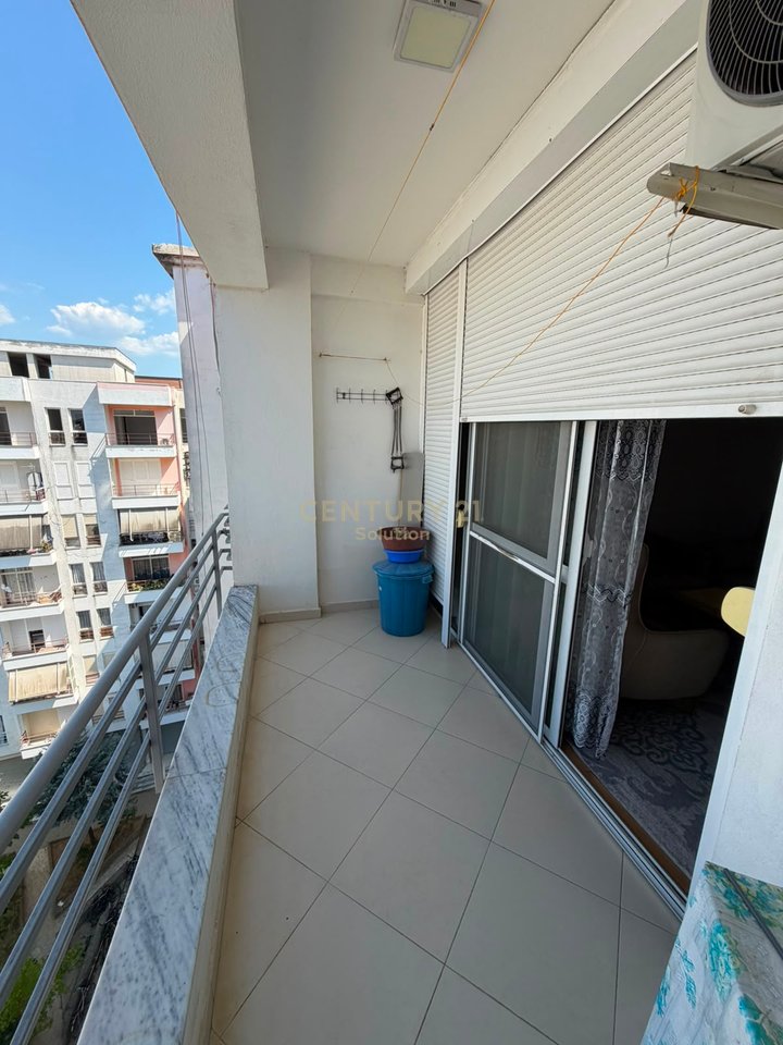 JEPET ME QIRA APARTAMENT 1+1+ PARKIM NE ASTIR!