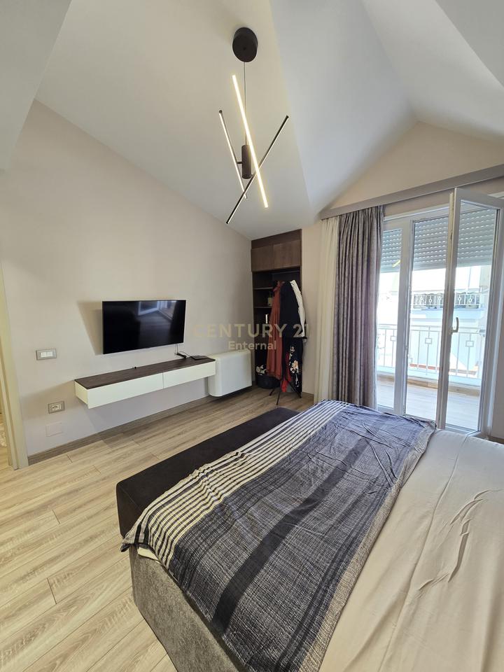 Penthouse 3+1+2+ 2 verandas +2 parking spaces
