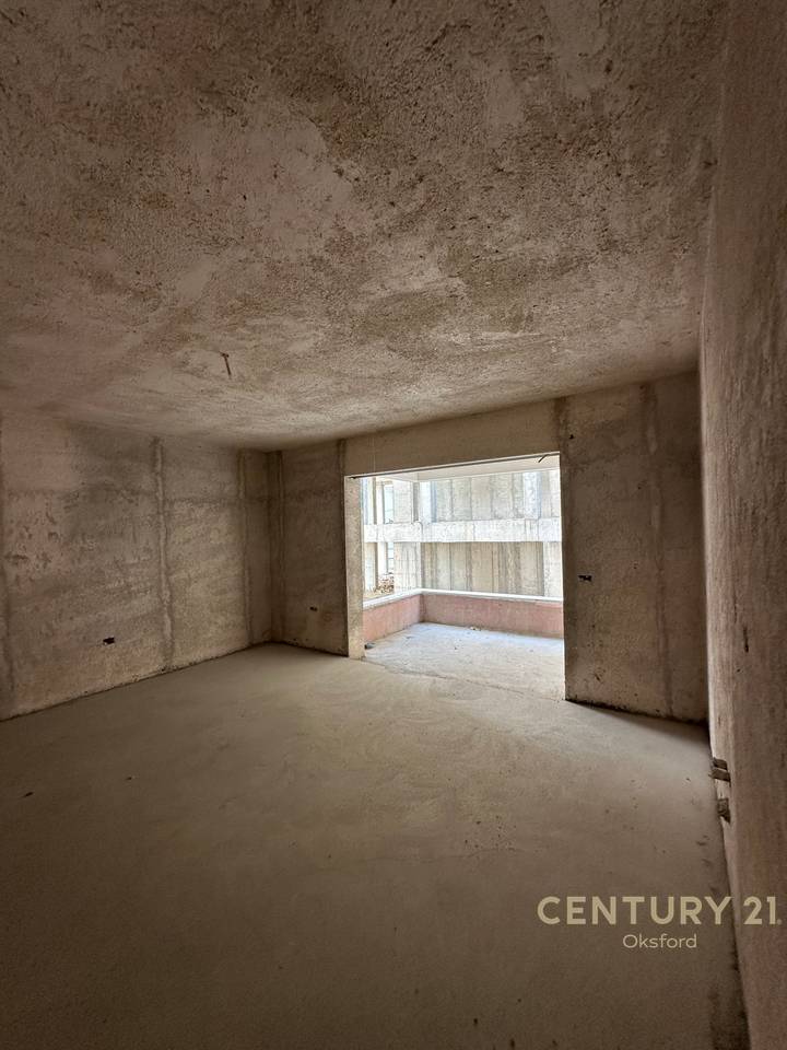 Apartment for sale in Sarandë - new construction