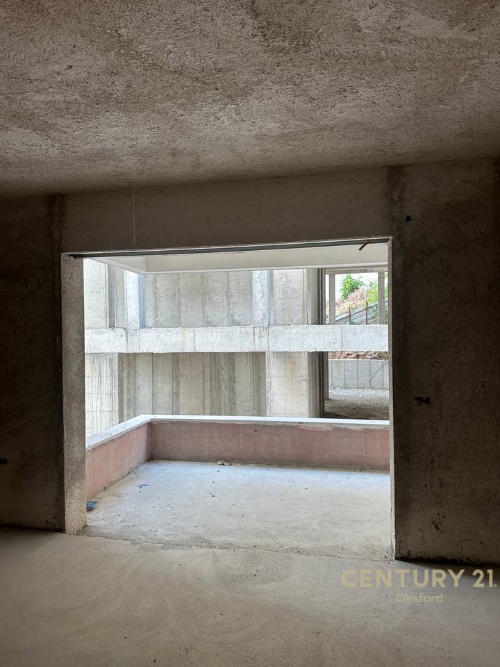 Apartment for sale in Sarandë - new construction