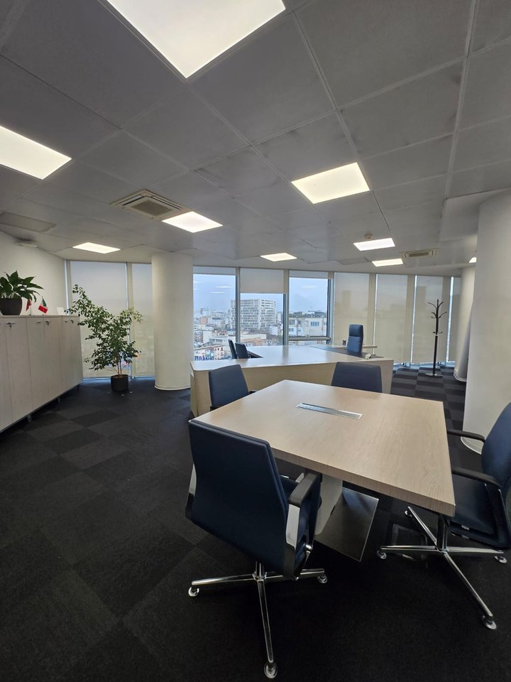 CENTRO RING, JAPIM IN AFFITTO 770 M2!