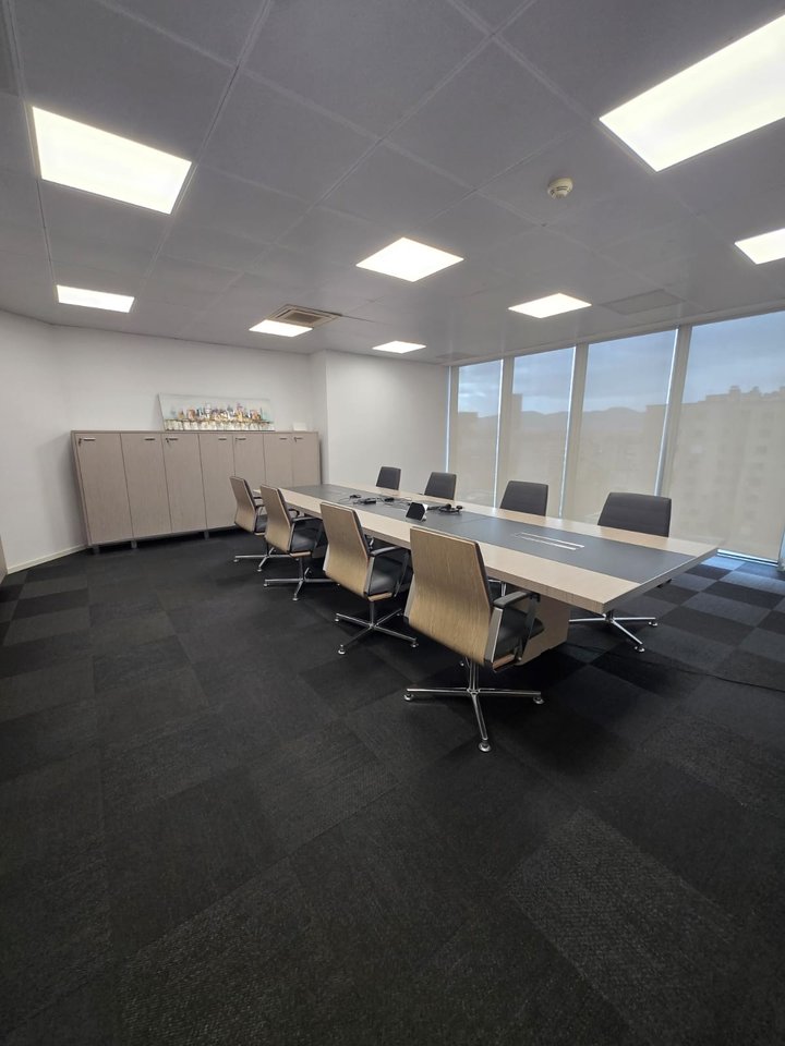 CENTRO RING, JAPIM IN AFFITTO 770 M2!