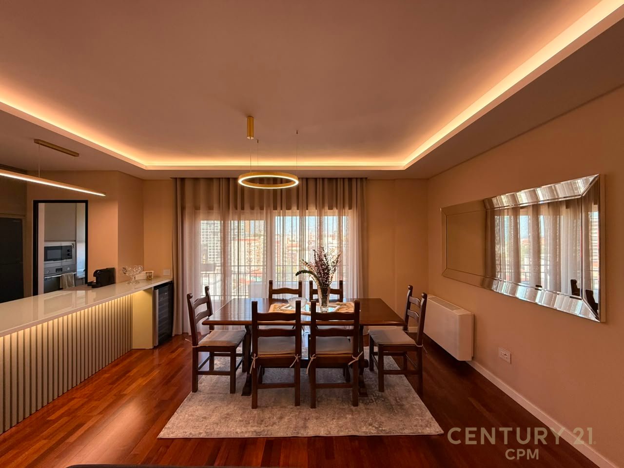 JEPET ME QIRA APARTAMENT 3+1+ GARAZH TEK AMBASADA AMERIKANE !