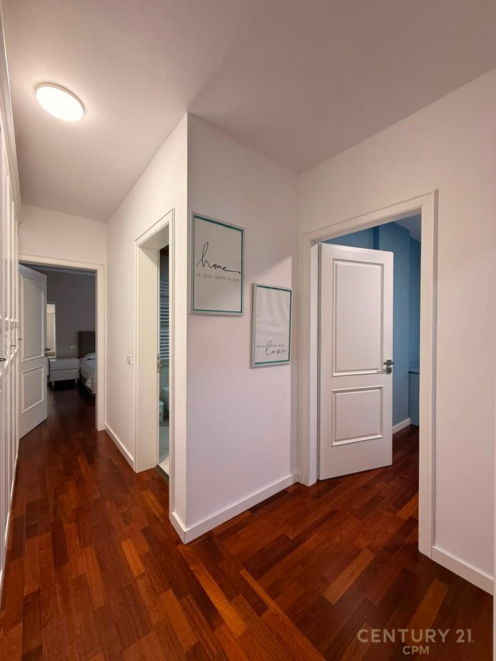 JEPET ME QIRA APARTAMENT 3+1+ GARAZH TEK AMBASADA AMERIKANE !
