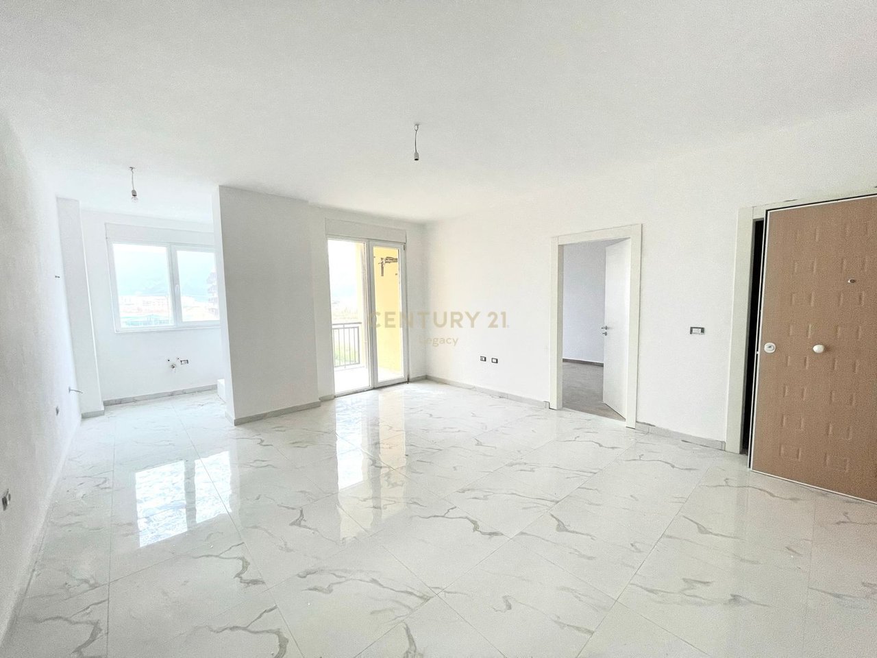 Vendiamo Appartamento 1+1 a Kune, Shengjin