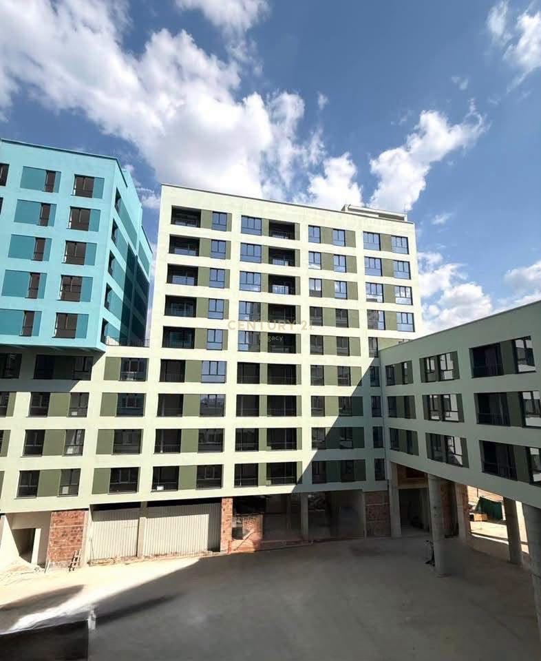 Shitet Apartament 2+1+2 në Rezidencën Splendor, Porcelan