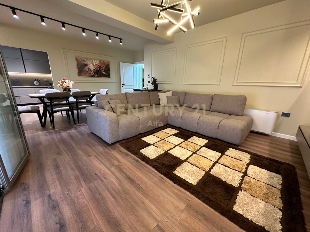 FOR RENT APARTMENT 3+1+2 AT THE NOBIS COMPLEX, TIRANA