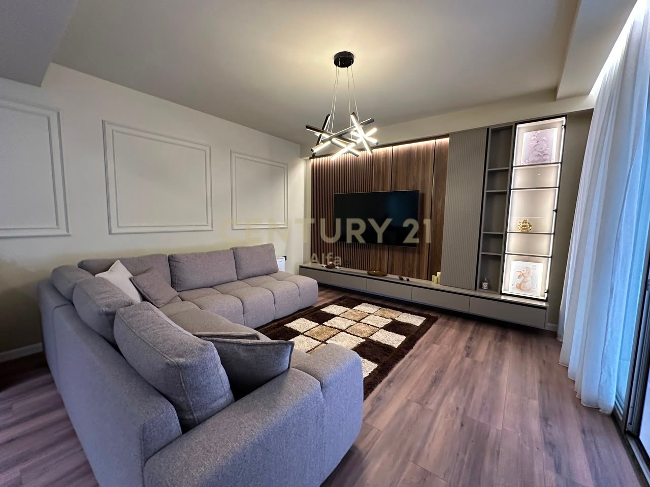 FOR RENT APARTMENT 3+1+2 AT THE NOBIS COMPLEX, TIRANA