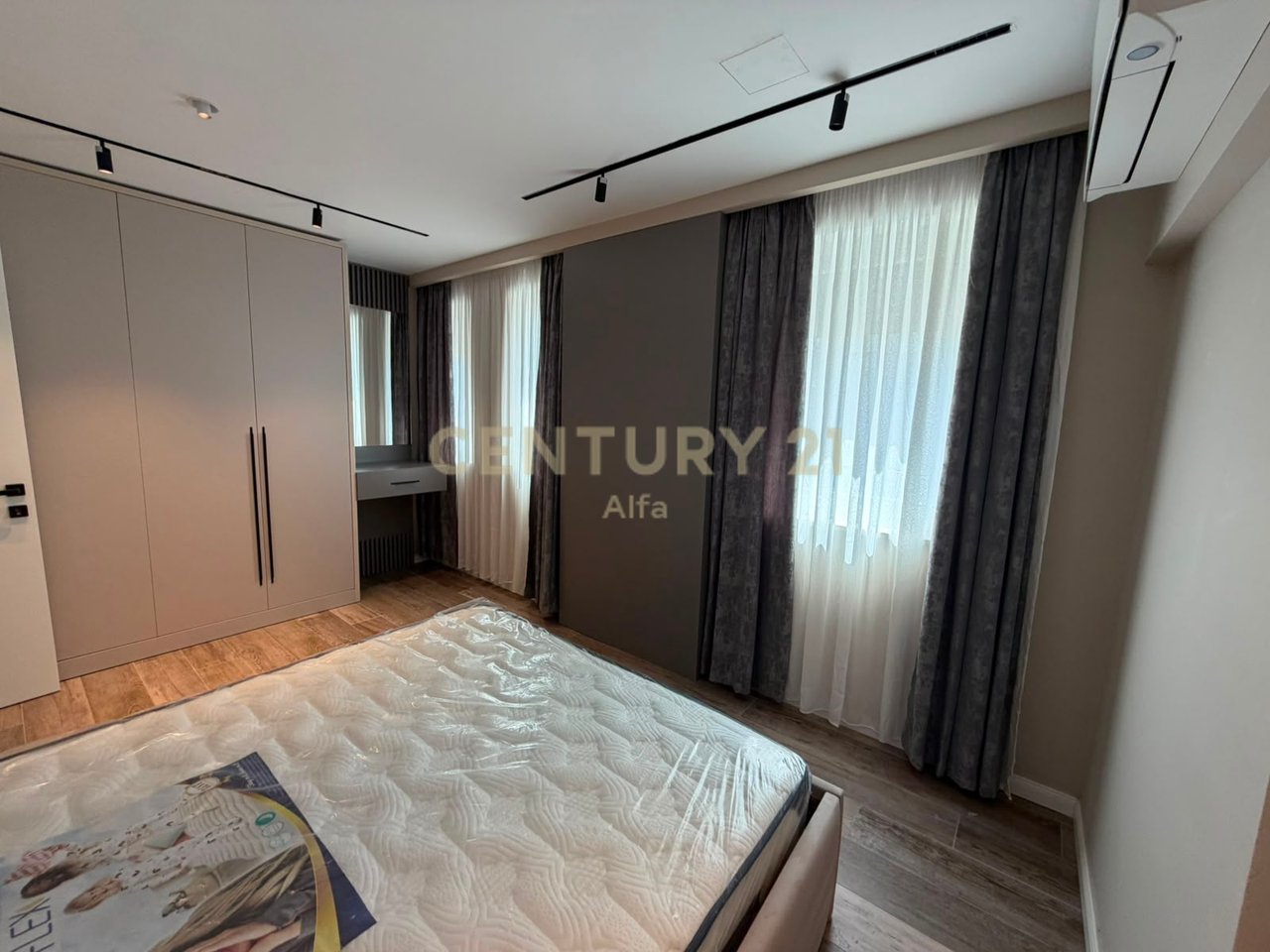 Premium Apartment 1+1 with Parking Space – Donika Center
