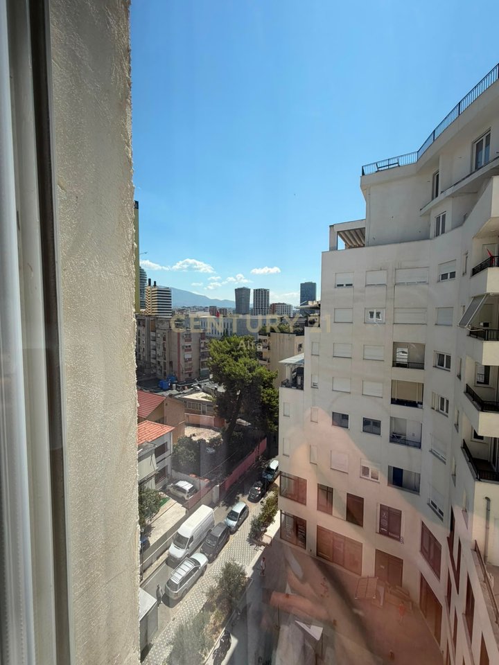 Premium Apartment 1+1 with Parking Space – Donika Center